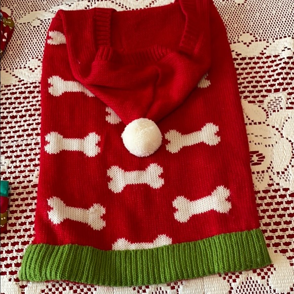 Hoodie Doggie 🐶 Sweater - Picture 1 of 2